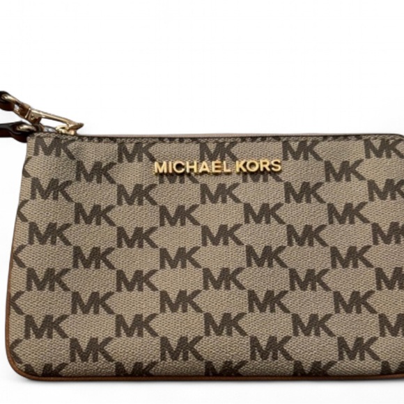 Michael Kors Wristlet Wallet - Picture 1 of 5